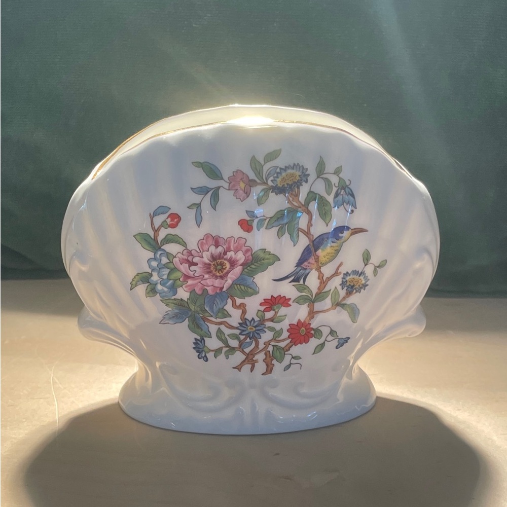 Pembroke Gold Trim Shell Vase by John Aynsley & Sons.